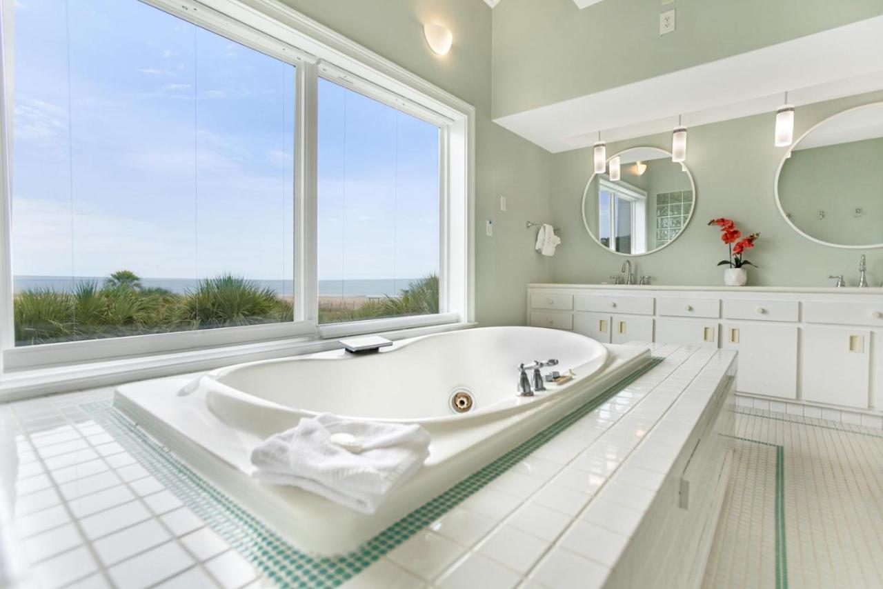 Villa By The Sea Tybee Island Екстер'єр фото